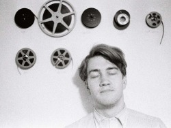 thomeyorker: David Lynch around 1966, when he was an art student