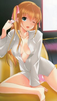 dai709:  裸Yシャツの女の子のエロ画像 