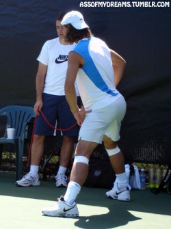 assofmydreams:  Rafa Nadal stretching