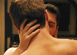 famousmeat:  Michael J. Willett & Cameron Moulène in bisexual threesome with Katie Stevens on Faking It 