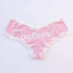 coquettefashion:  Yes, Daddy? Panties 