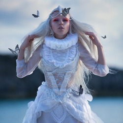 kerli:  Flutter.  Pic by Brian Ziff