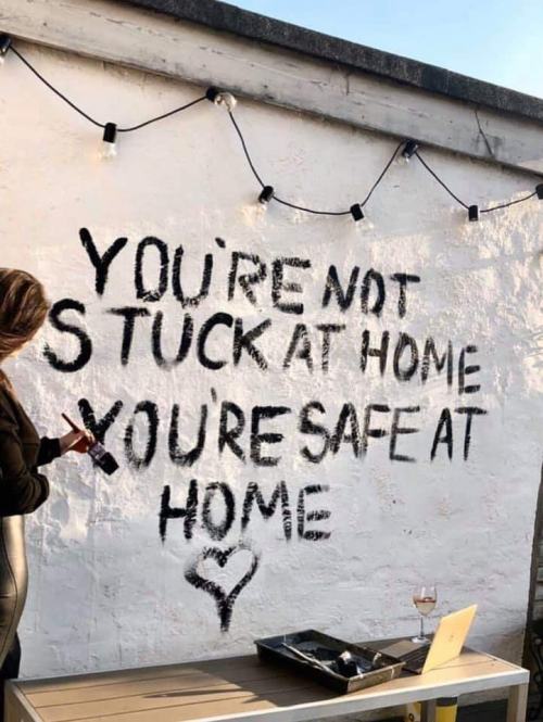 hisflyheart:  .♥️☝️