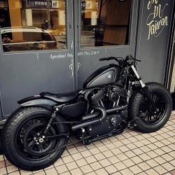 utwo:  RC Custom Sportster© winston yeh