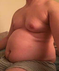 blogartus:  sugarcoated1:  tsentry:  Getting chubby again  look