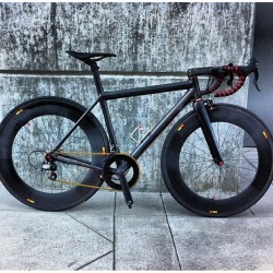 laicepssieinna:  From ciclismo_mundial - Super Black 