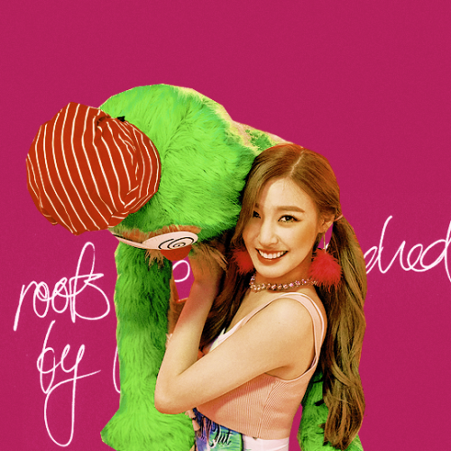 taenuts:  ♡  HOLIDAY NIGHT ♡ yoona & tiffany teasers (2/8)    