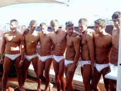 the-colour-white:  WHITE…swimwear 