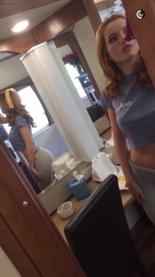 busty-babez:  Bella Thorne’s snapchat is awesome http://ift.tt/1OUTjZX