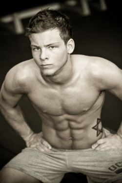 johnscollections:  Jonathan Lipnicki (The kid from Stuart Little)