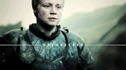 gameofthronesdaily:  Oathkeeper; Even the sound of it is sharper