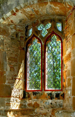 enchantedengland:     Medieval window in Battle Abbey, East