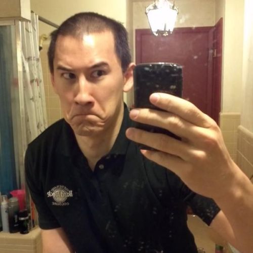 markimmooo:  mark shaved his head before youtube   I sure did!