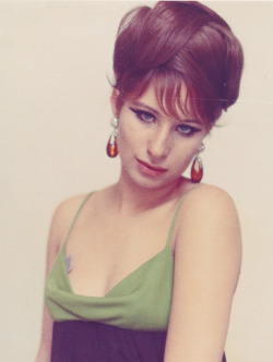 retrogirly:   Barbara Streisand 