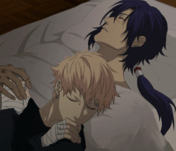 fluffy-ren:  Noiz making his way to Koujaku’s bed, flicks Beni