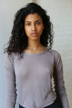 Imaan Hammam 