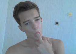 boneralarm:  Boys Exposed: Twink jerking and swallowing his own