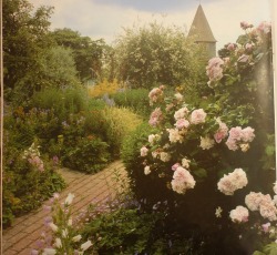 pagewoman:  Monk’s House Garden, Rodmell, Lewes, East Sussex,