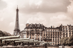 sapphire1707:  Vintage Paris by SamuelTGresty