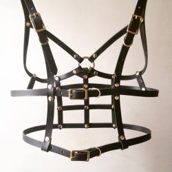 leathercoven:  Warrior Princess Bustier with black leather &