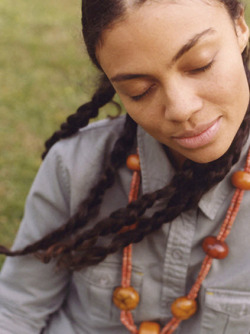 misterand:  Amel Larrieux 