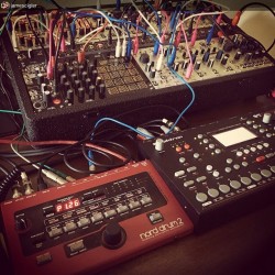 qtzmusic:  by @jamescigler: “Well…this little setup is just