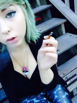 optimystic-fantasy:  the-stoner-sage:  I’m an anime character.