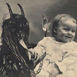 ablackarcade:  He sees you when you’re sleeping. #krampus