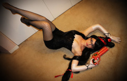 cosplayblog:  Bayonetta (pinup version) from Bayonetta  Cosplayer: