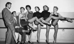 classickat:  Dean Martin and Jerry Lewis with chorus girls during