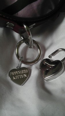 daddysprincesskitty:  sirslittlekitten:  The best gift Daddy got me ♡ -Kitten   dadddy  Daddy&rsquo;s little kitten&hellip; Yes I am