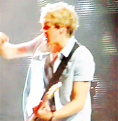 kryptoniall-deactivated20150613:  x 