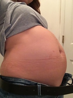 somechubbygirl:  This was my Thanksgiving belly