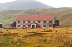 abandoned-playgrounds:  The Pot Cove the Abandoned Grytviken