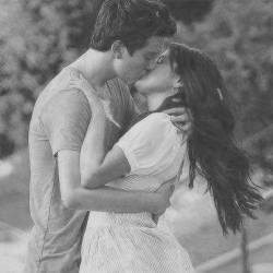 Passion ♥ lovers | via Facebook en We Heart It. https://weheartit.com/entry/77476441/via/enbutterfly