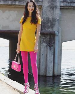 razumichin2:Pretty in pink tights and yellow dress