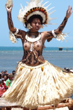   Hiri Moale Fest, via Best of PNG.The Hiri Moale festival used