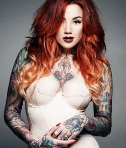 sexy-inked-babe:  Inked Babe