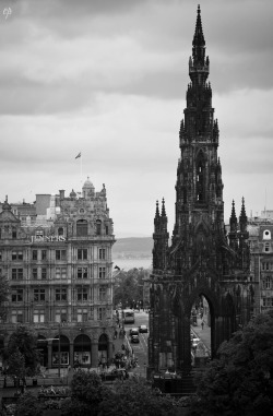 excelsior-praeteritum:  The Scott Monument, Edinburgh Edinburgh