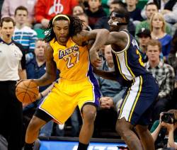 am i the only 1 who thinks that jordan hill is the lakers version