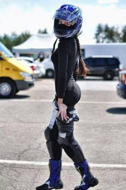 motorcycles-and-more:  Biker girl  Wife material right there!