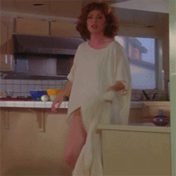  Julianne Moore - nude in ‘Short Cuts’ (1993) 