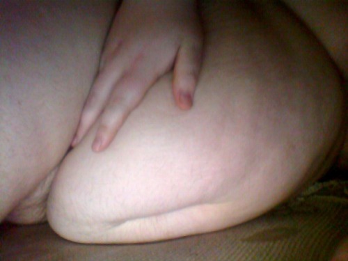 thechubbychinchilla:  These are by far some of the least flattering photos I’ve ever taken, showing “flaws” that will probably lose me followers but I am in love with them anyway. never forget, girls have body hair too <3 