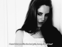 teenagepics:  If you’re a teen you must follow this blog. 