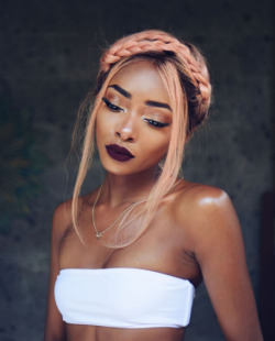 color-head:    Nyané Lebajoa   