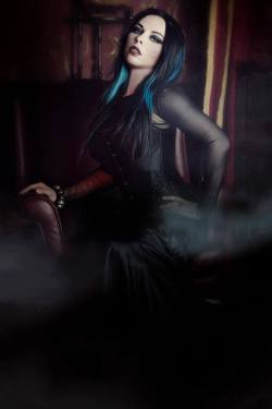 gothicandamazing: Model: Lady Hiraeth Photo: Ryan Pearson Welcome