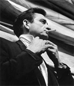 fenderlust:  Happy birthday Johnny Cash 