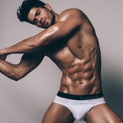 tabloidheat101:http://instagram.com/miguelorjuela