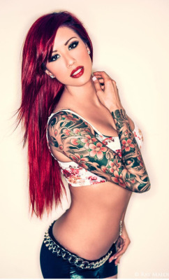 we-require-more-tatooed-girls:  More @ http://we-require-more-tatooed-girls.tumblr.com