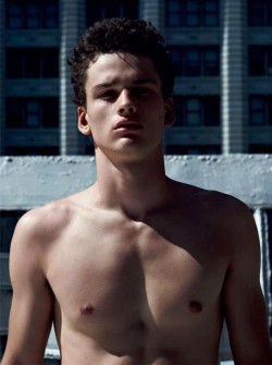 chanel-tiger:  messgala:  Simon Nessman by Mariano Vivanco for